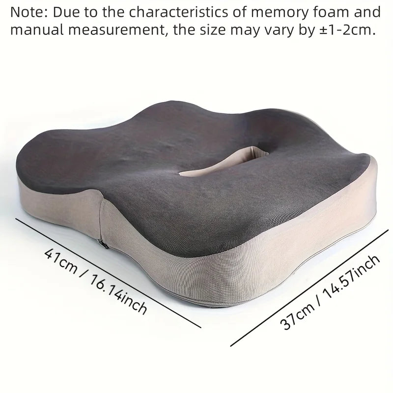 Memory foam seat cushion, with a central groove ergonomic pressure pad