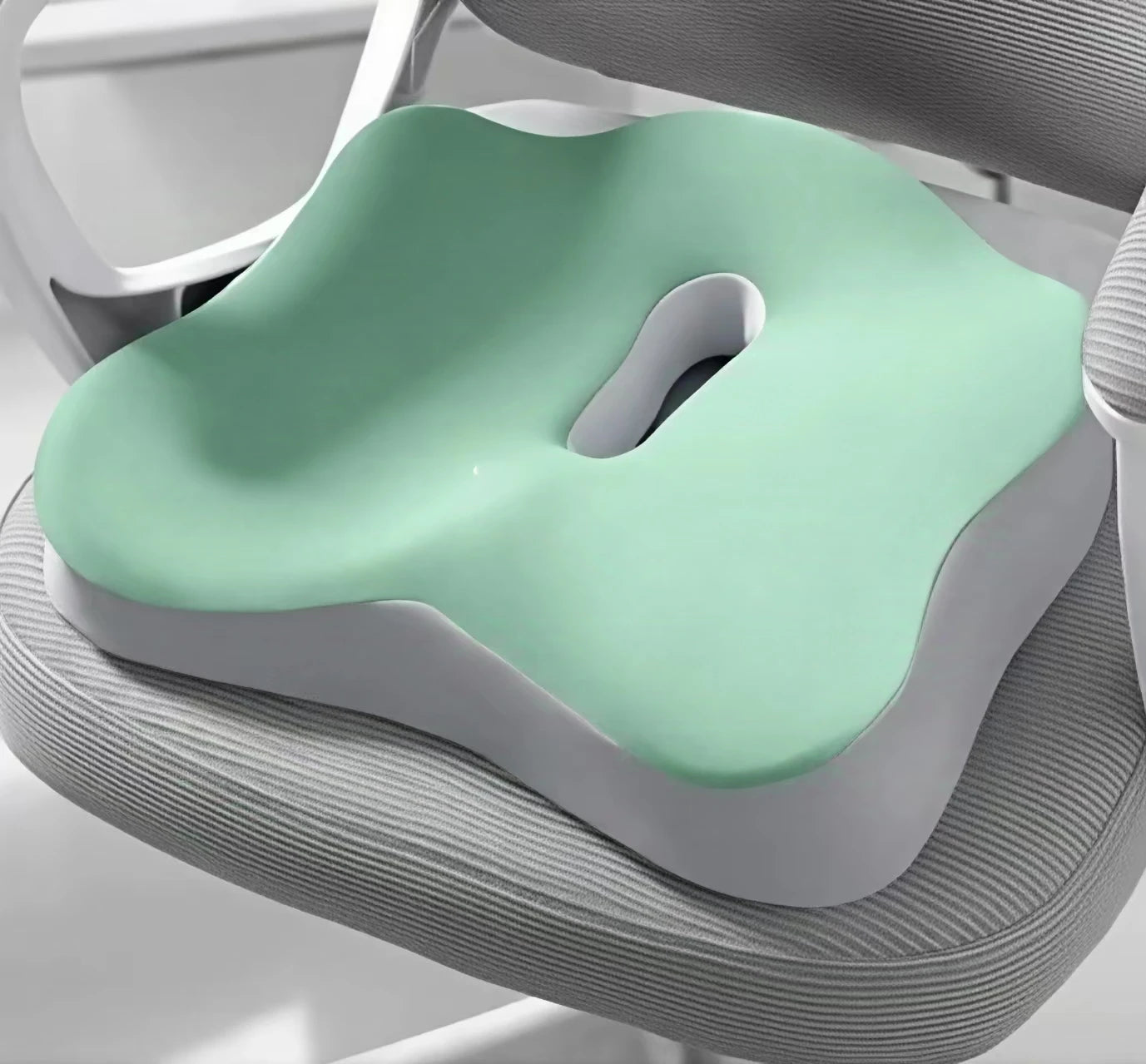 Memory foam seat cushion, with a central groove ergonomic pressure pad